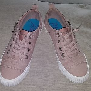 Blowfish Malibu Women's shoes